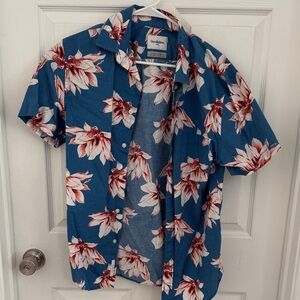 Goodfellow & Co Men's Blue and Red Floral Shirt